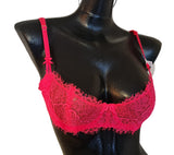 Victorias Secret brassiere de encaje con varillas 36B