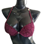 Gilly Hicks racerback bra con encaje 34A